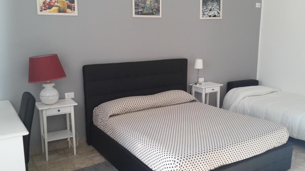 Gualtiero Camere&Suite Caltagirone Esterno foto