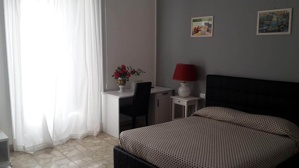 Gualtiero Camere&Suite Caltagirone Esterno foto